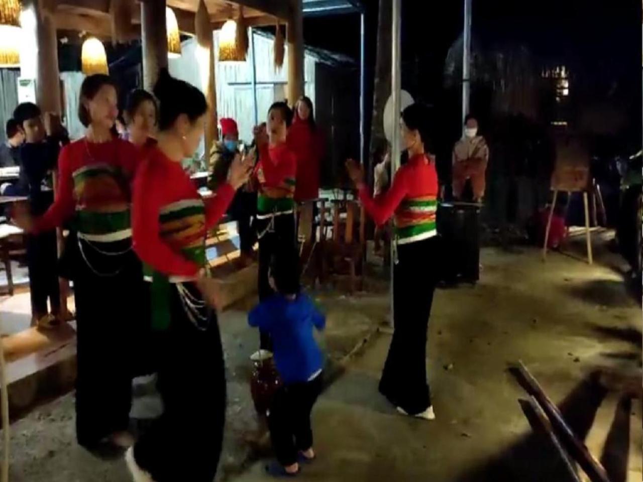 Pu Luong Homestay & Tours Huong Ba Thuoc Exterior foto